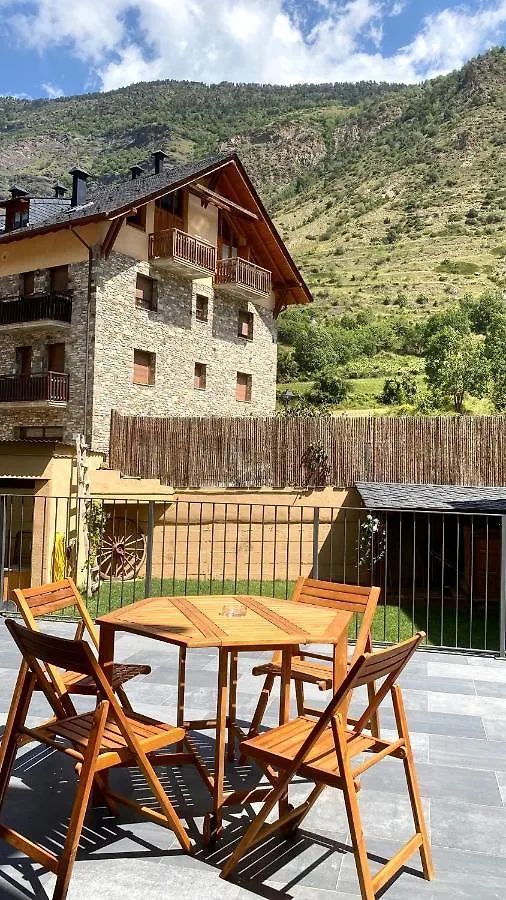 Espot Cowork & Apartments - L'Amfitriona