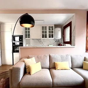 Duplex La Roca - L'amfitriona Apartamento